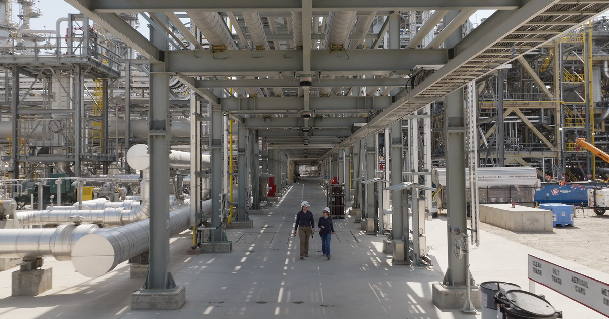 ExxonMobil completes 2B Texas expansion Plastics News